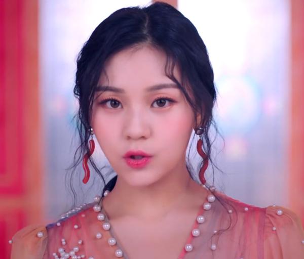 韩国女团颜值前十名成员,韩国女团成员那些惊为天人的颜值