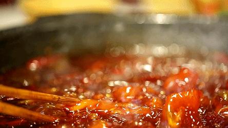 排队2小时都要吃的火锅,衡阳老火锅