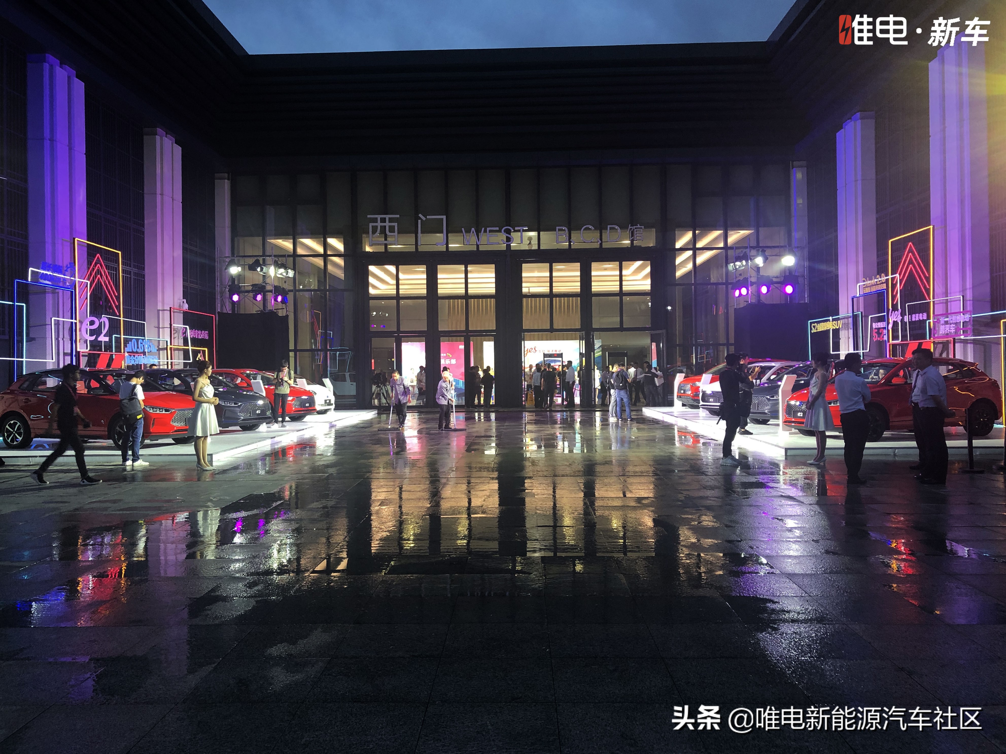 比亚迪e2最新款多少钱,比亚迪新能源汽车e2补贴后价格