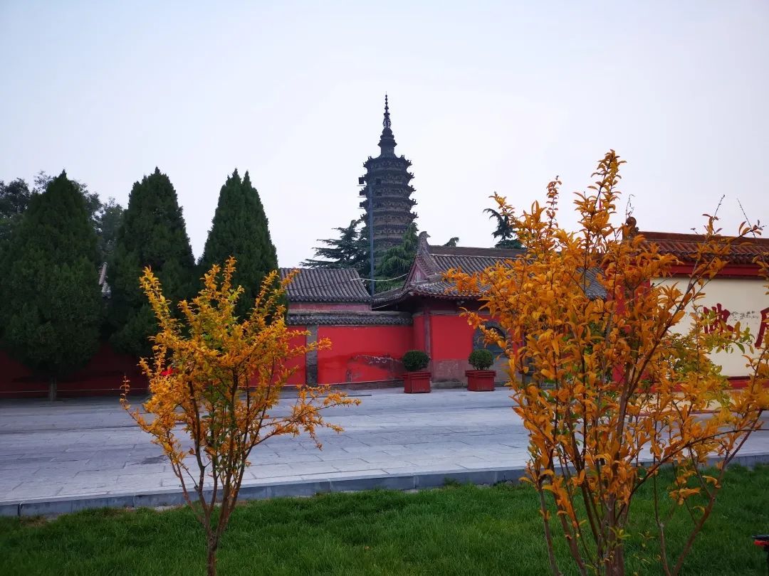 正定古城墙历史故事,正定博物馆里面有什么文物