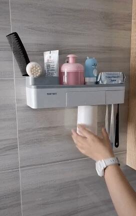 卫生间杂乱无章,卫生间很乱全是管子怎么办