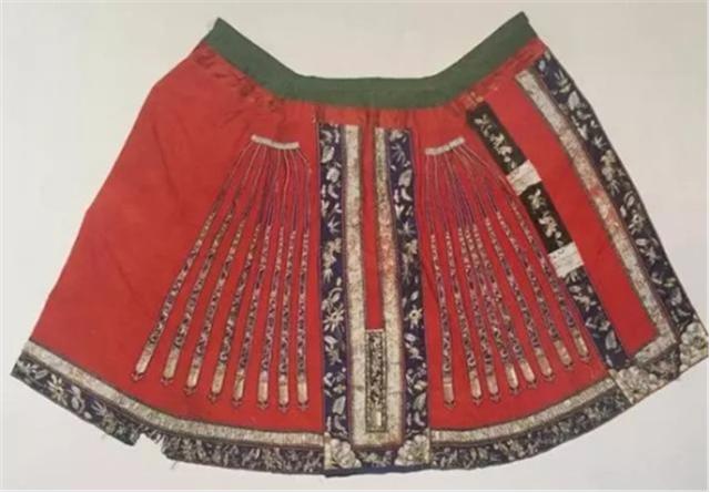 关晓彤百褶裙秋冬,关晓彤同款百褶裙