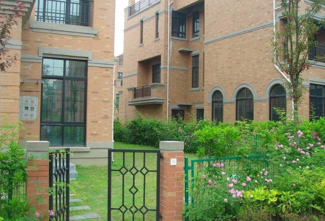 自己买卖房屋需要找中介办手续吗,房屋买卖房产中介承担什么责任