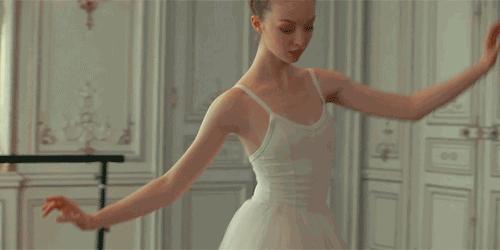 凭什么有些女生不打扮！也很有气质！看了这篇后我也可以