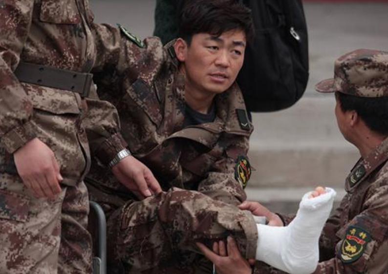 王宝强向河南捐款马云捐了多少钱,王宝强为河南捐款河南都市报道