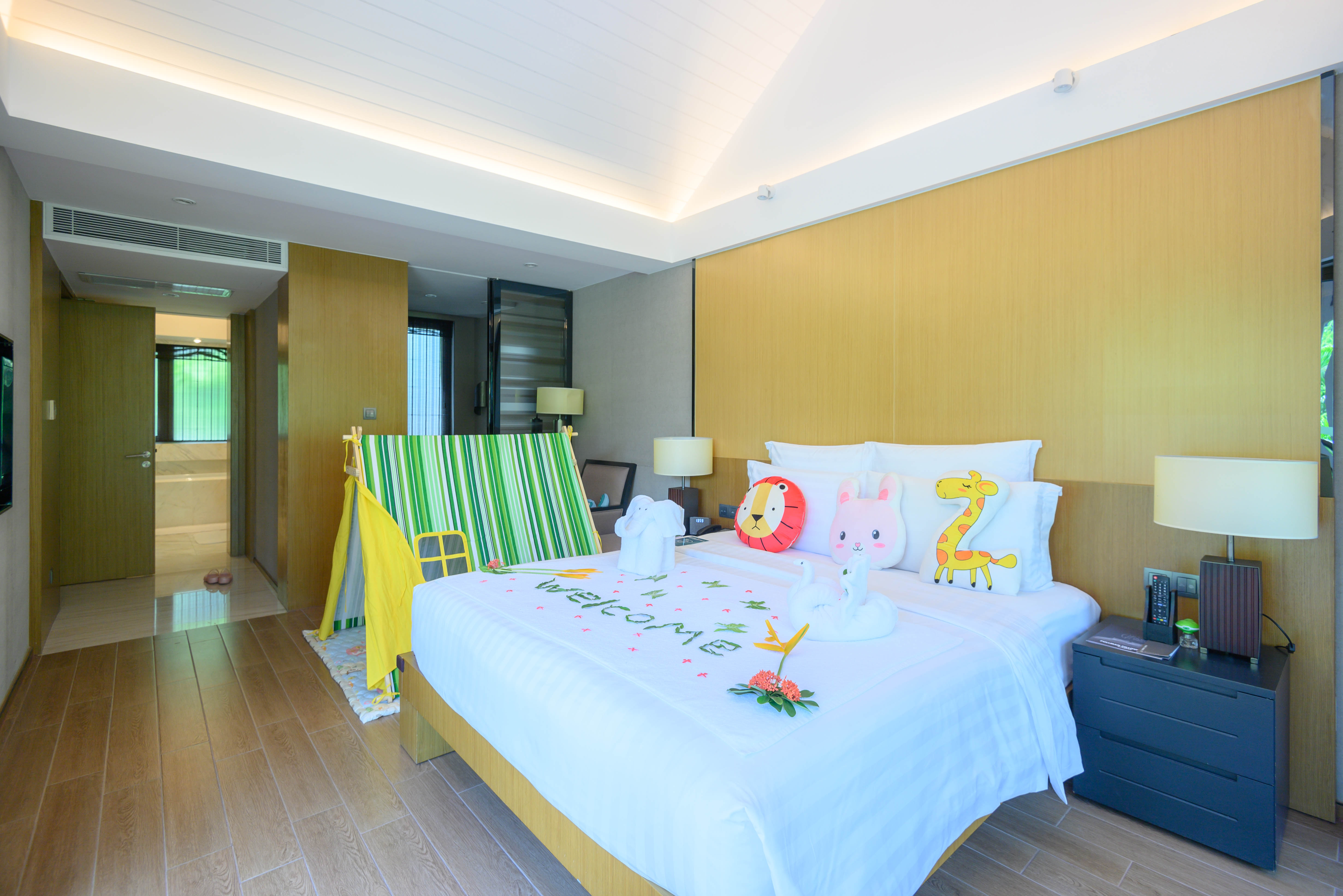 夏天的三亚海边有多热,三亚的夏天比广州和深圳都要凉快