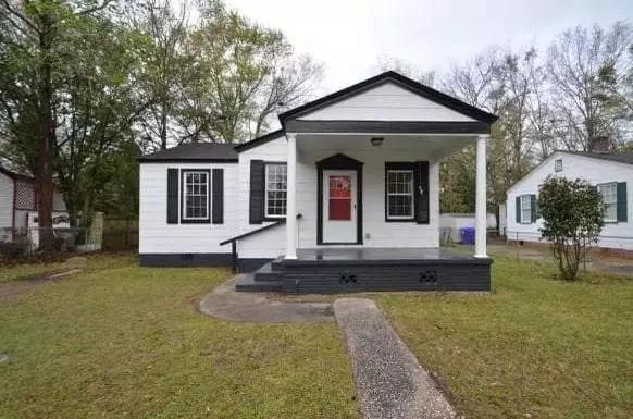 1000万美元在美国买房子,美国1000美元能租到什么样的房子