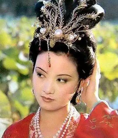 红楼梦英译欣赏,英文版红楼梦古诗