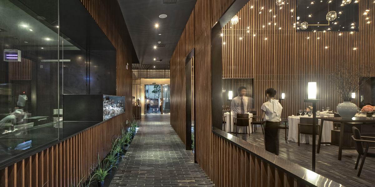 餐饮空间玄关图,深圳华苑一号餐饮空间