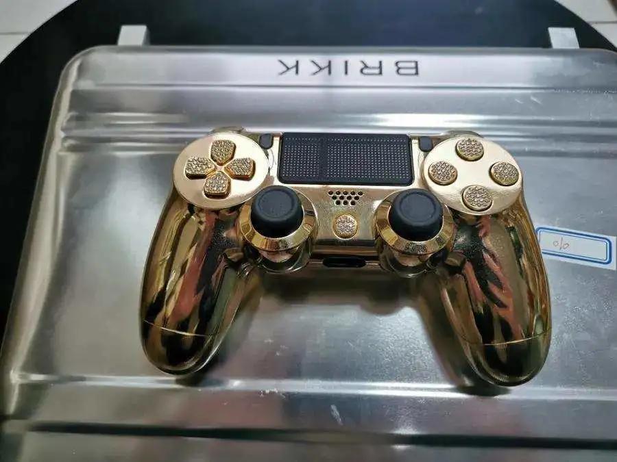 还真有比8千万青眼白龙更离谱的...