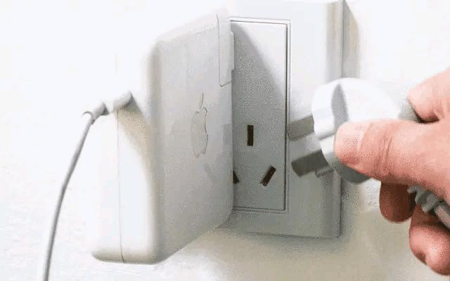 小米插排和公牛插排哪个更好,小米插排为何价格这么高