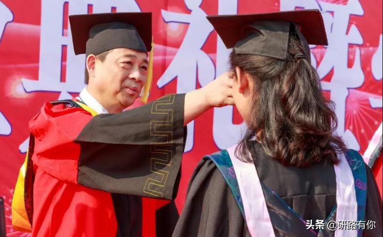 英语四级没过能考研上985吗,英语四级没过考研能读博士吗