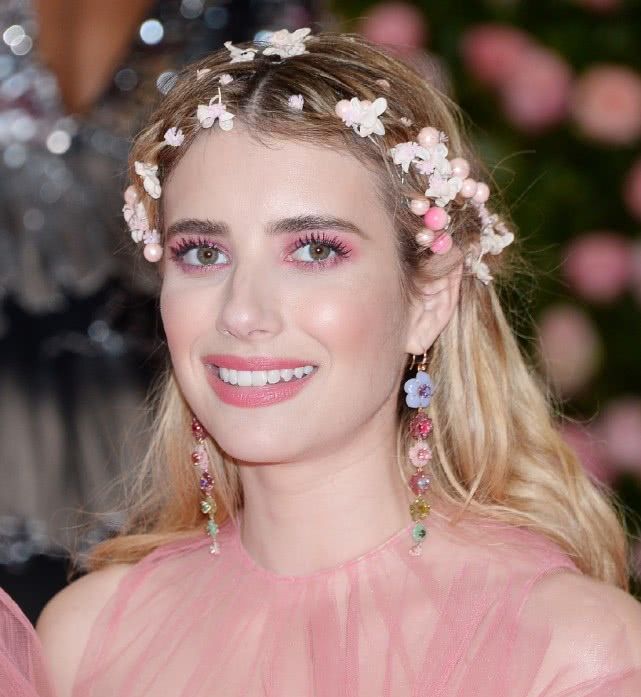 艳压红毯,美艳绝伦的红毯造型