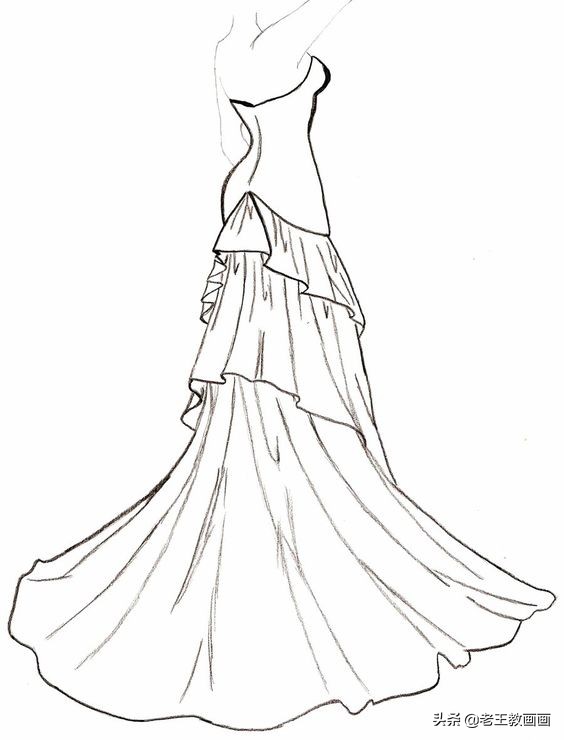 每一款都漂亮的衣服,每件漂亮的衣服都离不开自己