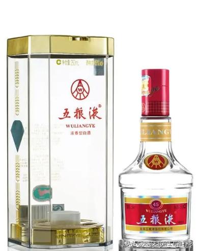 万丈红尘一壶酒千秋大业一碗茶,万丈红尘一壶酒女声版