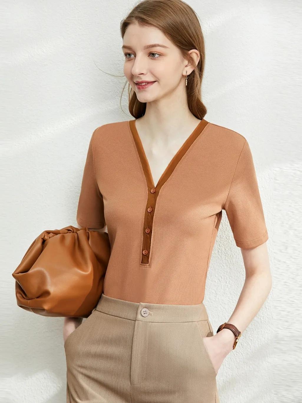 40岁的妈妈适合穿什么鞋子品牌,妈妈适合穿的布鞋子推荐