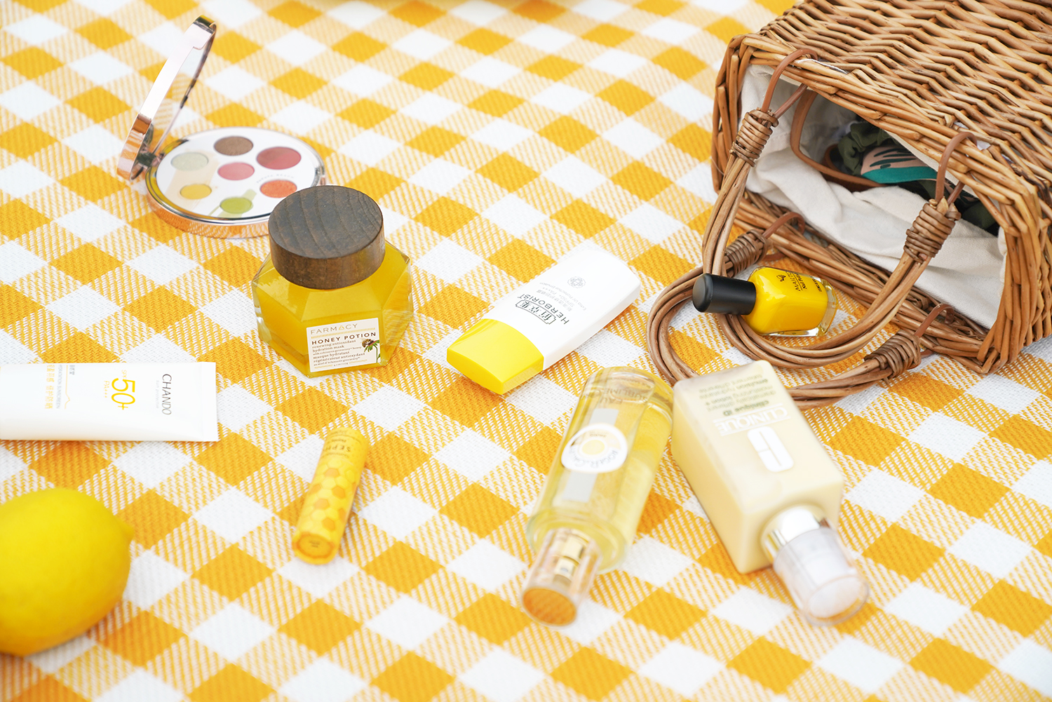 黄橙绿颜色的手账,夏天色彩手账图片