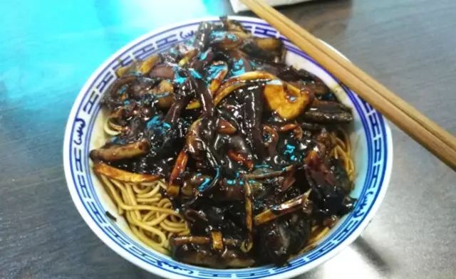 上海适合一个人吃的顶级餐厅,上海本地人最喜欢去的高档餐厅