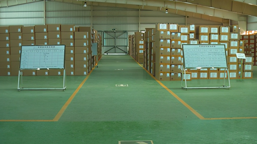 阿迪达斯鞋生产过程,adidas阿迪达斯怎么看产地