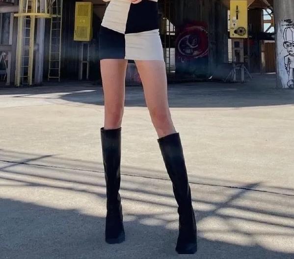 宣美拉长腿,宣美的腿真的那么长么