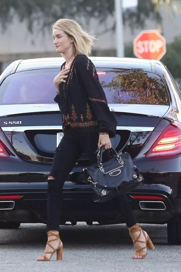 巴黎世家机车包minicity配件,巴黎世家机车包怎么保养