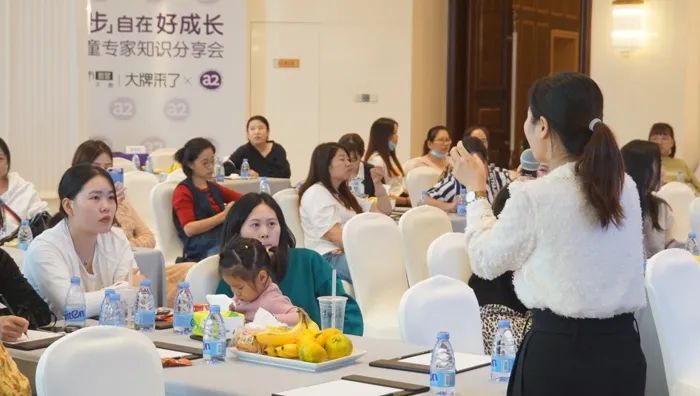 a*奶2**粉携手天猫国际全新升级,抓住时机增强宝宝的免疫力吧