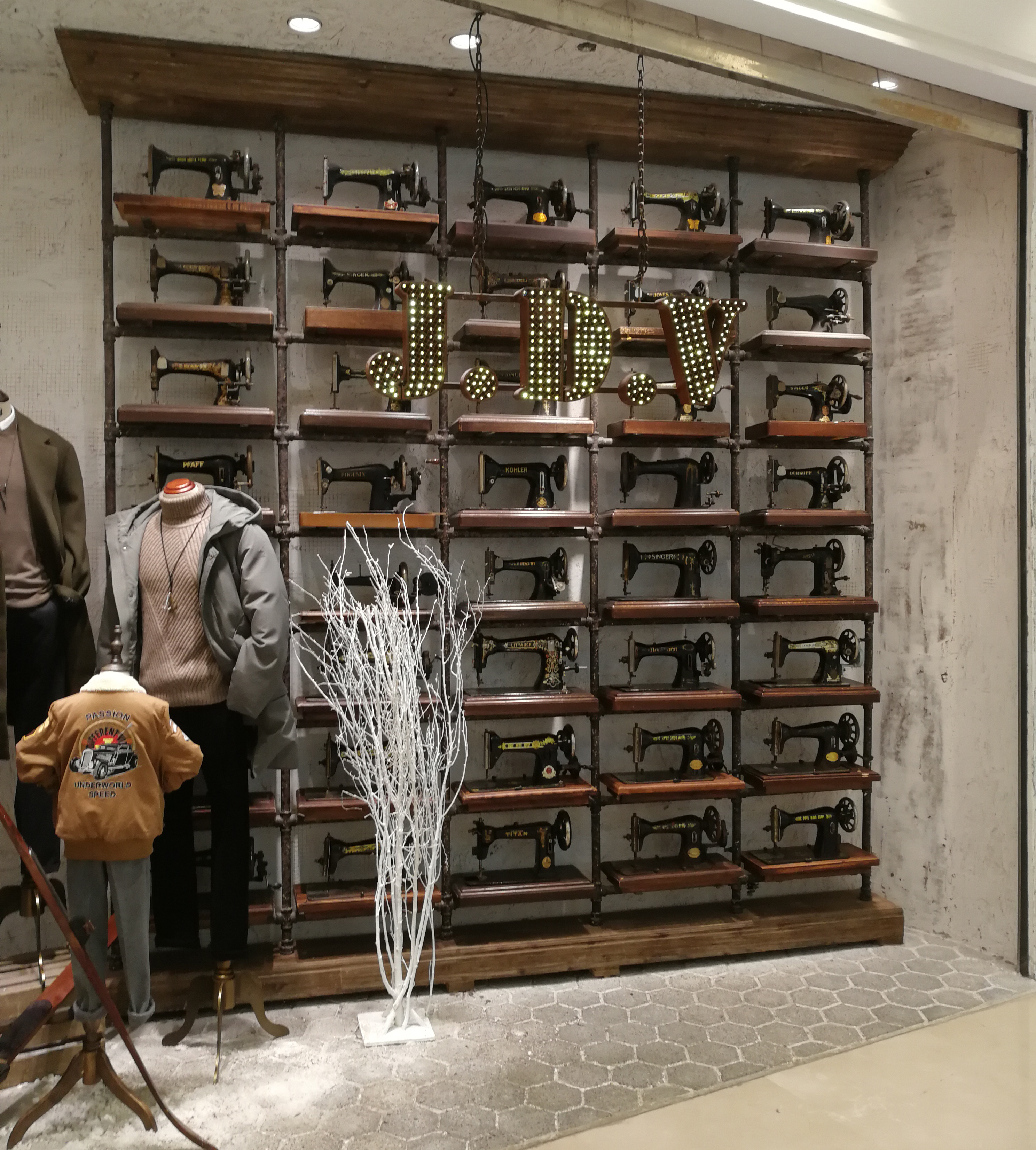 店铺工业风简装设计,工业风烧烤店铺门头设计效果图