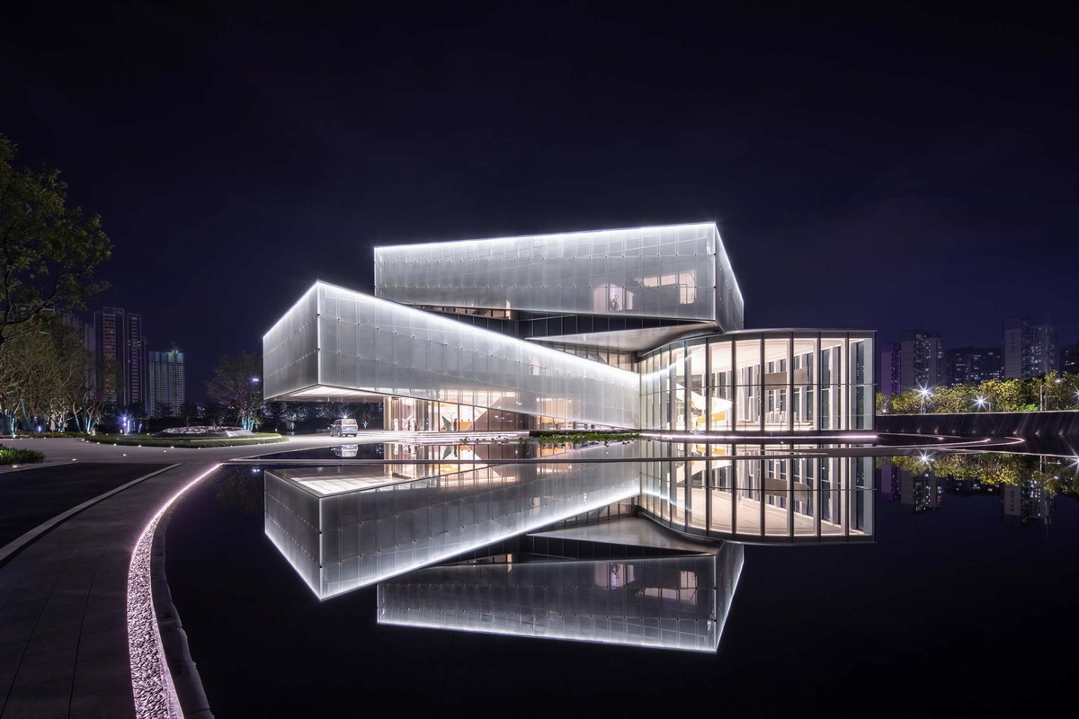 茗软云资料软件:深圳世茂深港国际中心展示馆/水石设计