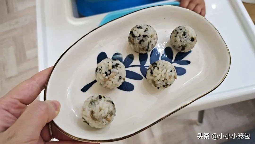 10个月宝宝辅食每日三餐安排,10月龄宝宝鸡肉辅食的做法