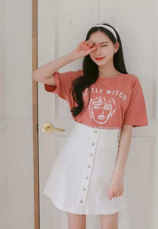 2020夏装韩版圆领短袖t恤女士衣服,夏装新款韩版拼色短袖t恤