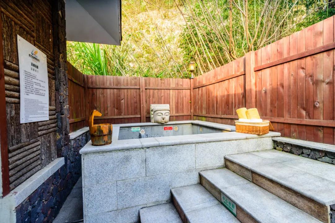 泡温泉的季节来了,咸宁温泉现在还有天然温泉吗