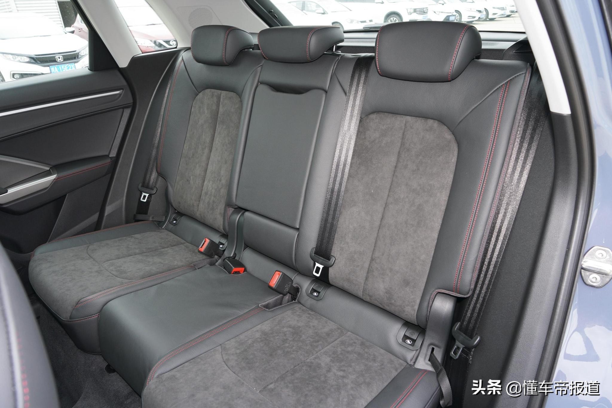 新车奥迪q31.4t落地价格,奥迪q3sportbackrs燃速型2024