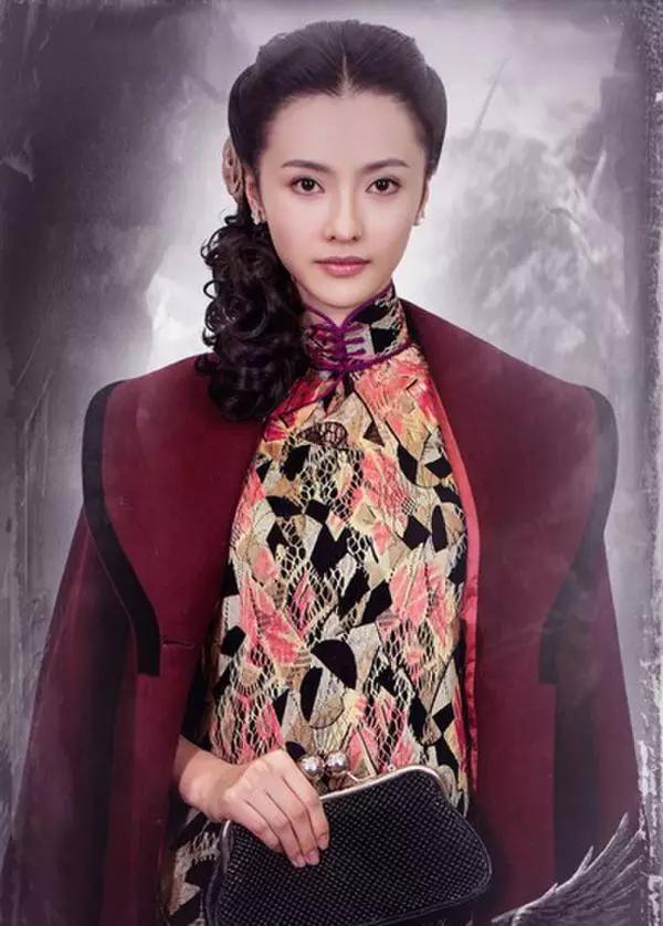 婚礼妈妈装秋冬旗袍穿法搭配,斜襟盘扣旗袍连衣裙穿法