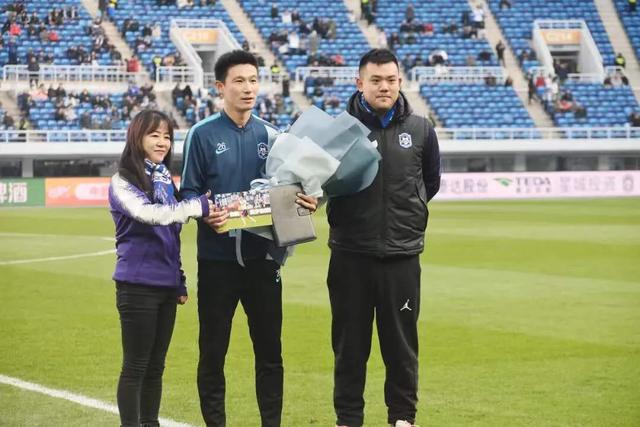 33岁前国脚发文宣布退役,33岁前国脚退役后续