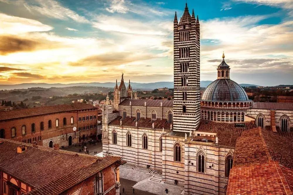 这里是奢侈品的发源地！还美的不像话！不愧是上帝偏爱的宠儿