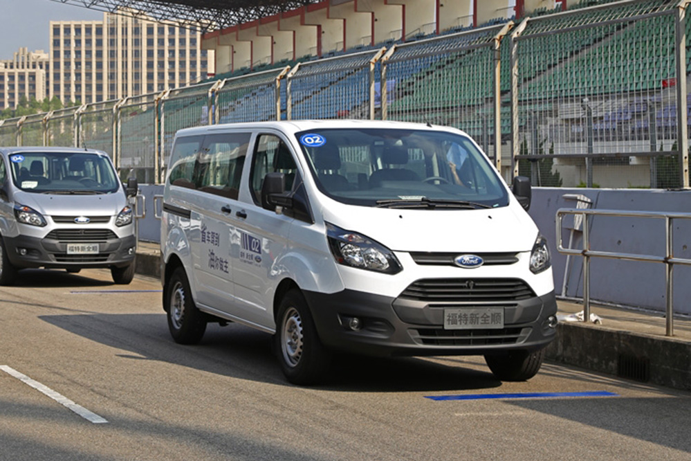 江铃福特全顺降没降价,江铃福特新全顺最新款价格