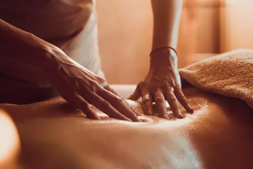 舒筋活血打通经络精油刮痧,活血通经络刮痧用什么药油