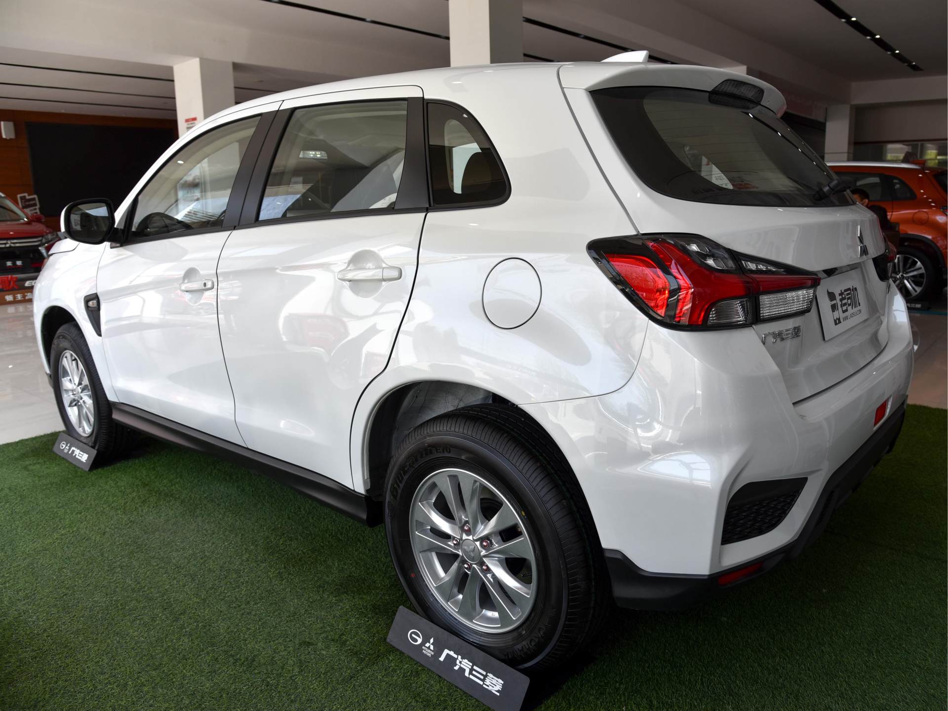 三菱劲炫asx2013款2.0lcvt油耗,便宜可玩性高的性能车推荐