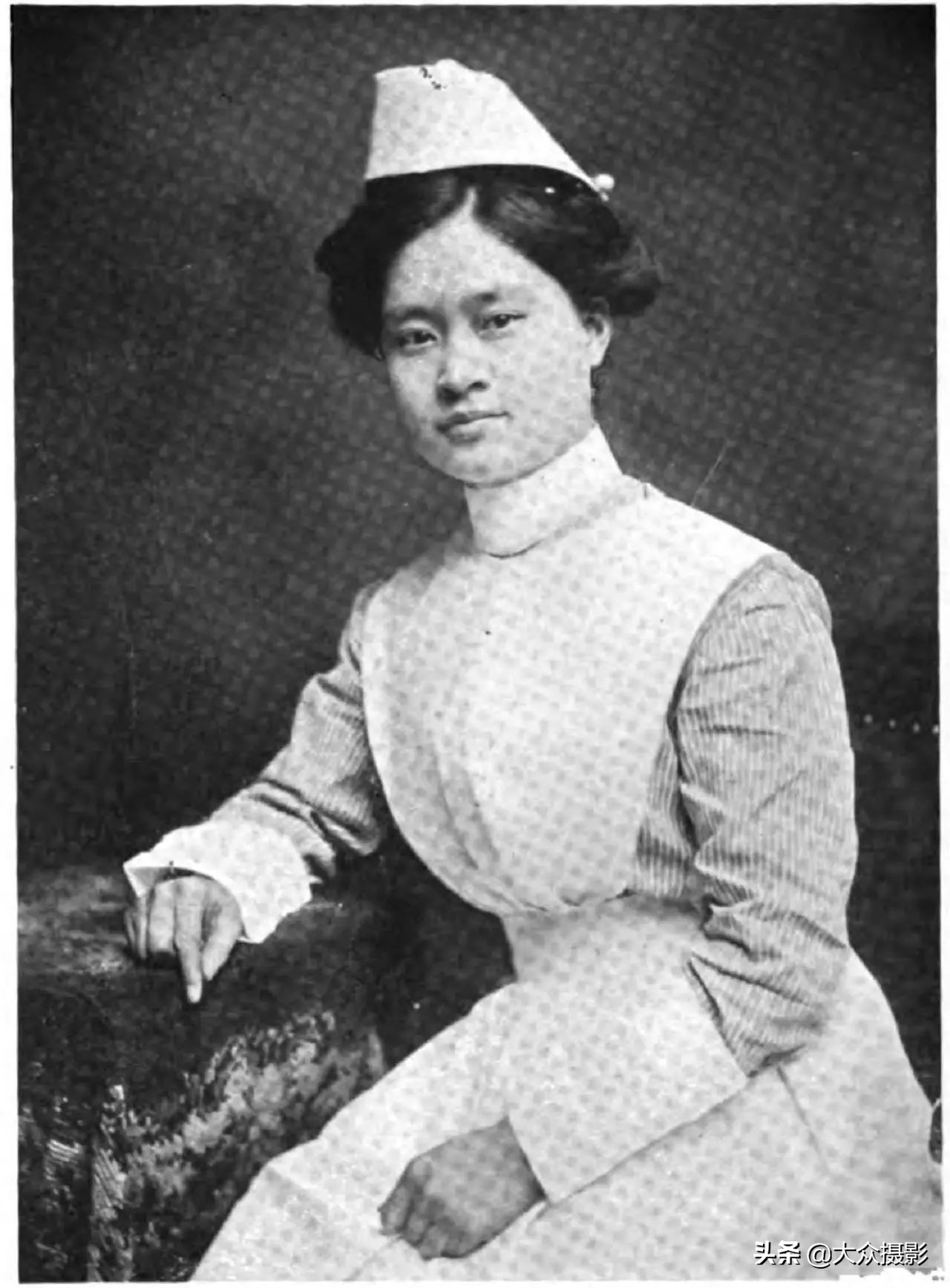 巾帼扁卢：老照片中的女性医者