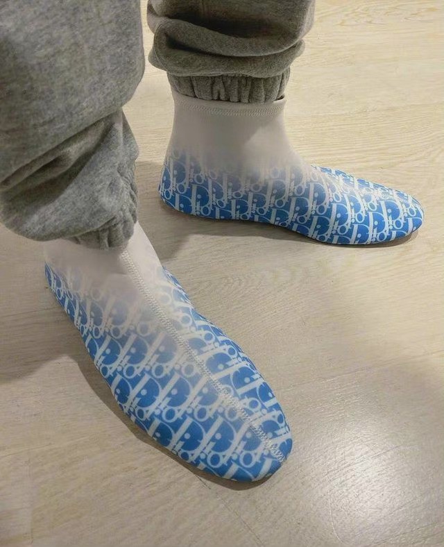 世界上最奇葩的高跟鞋设计,高跟鞋奇葩设计