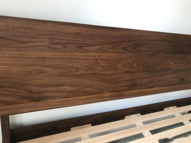 北美黑胡桃木床,黑檀木床和黑胡桃木床哪个好