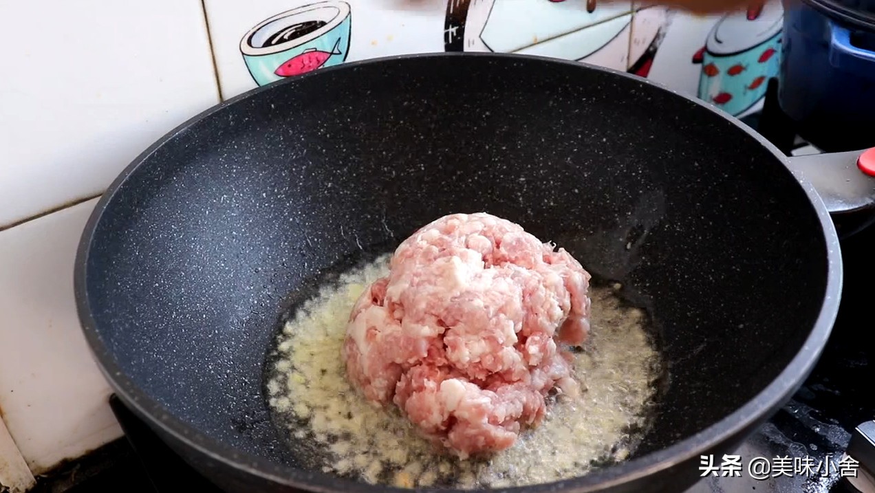 韭菜蒸包子不塌陷不回缩的好方法,简单又好吃的蒸包子怎么做