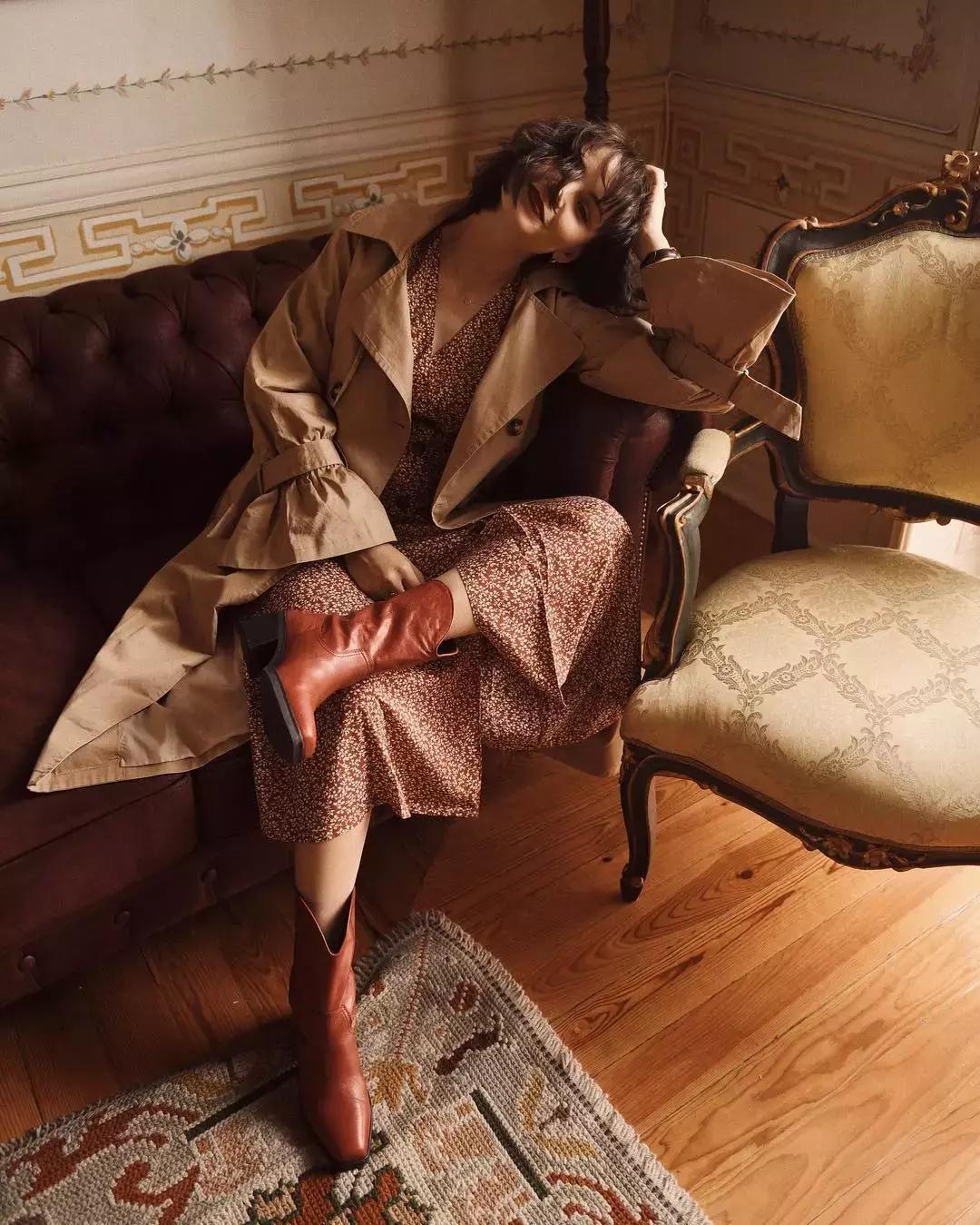 方领连衣裙冬天怎么穿,冬天也能穿的裙子