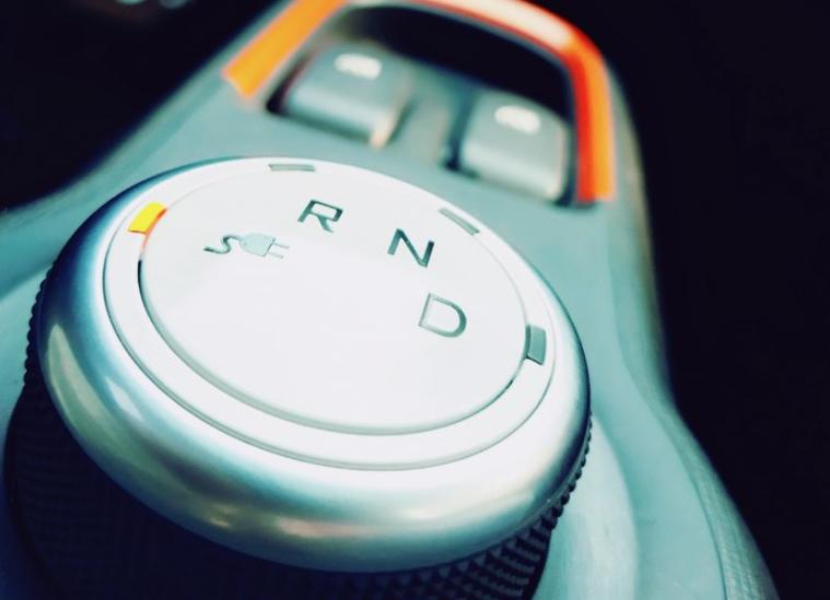 宝骏e100适合女孩子的车型,宝骏微型车e100