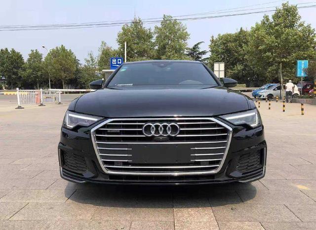 林肯大陆和奥迪a6l哪个档次高,林肯大陆和奥迪A6L对比