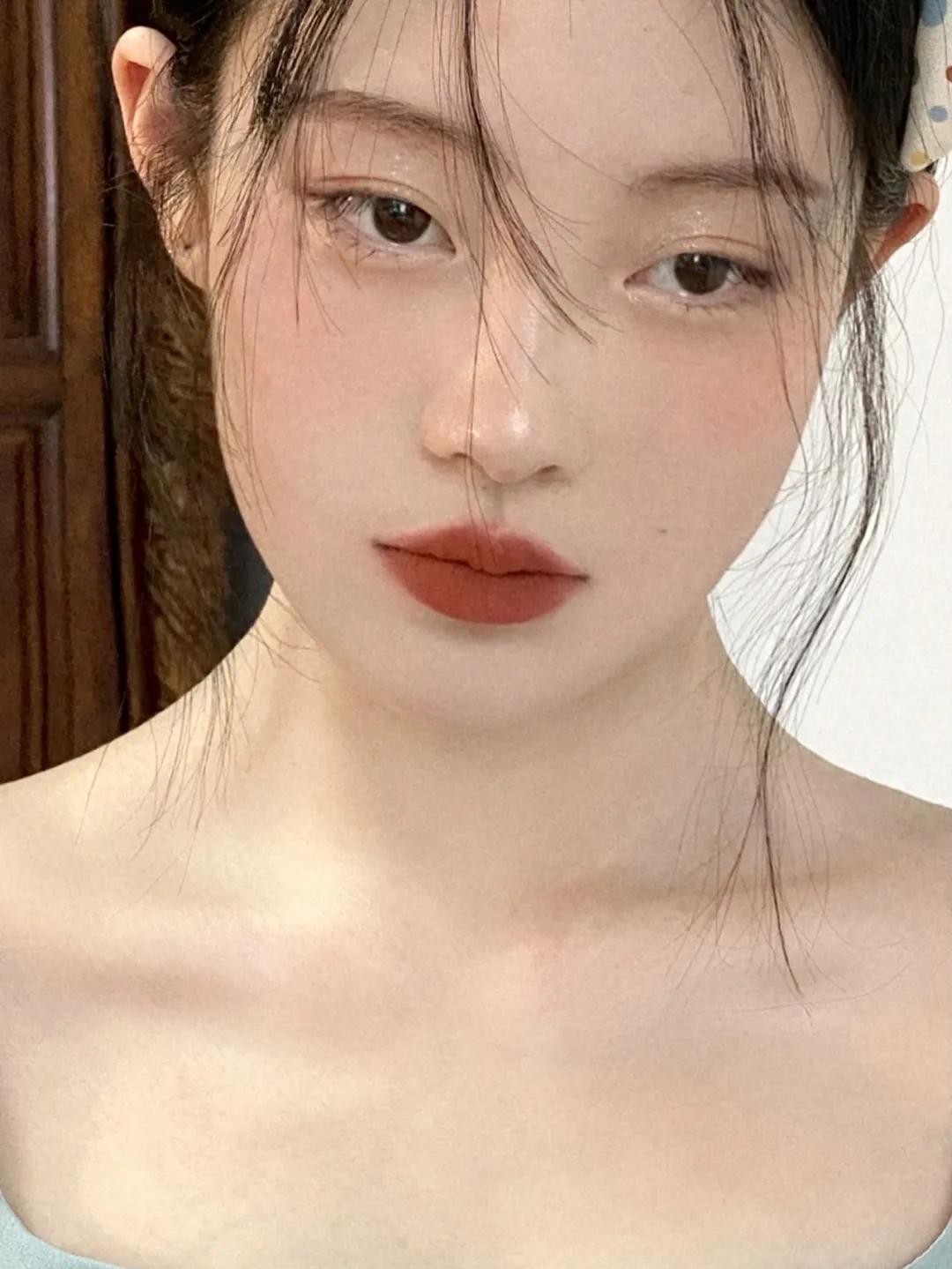 戴美瞳和不戴美瞳区别动漫图,戴黑色美瞳和不戴美瞳有区别吗