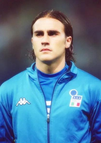 世界足坛十大足球巨星,世界足坛十大球星