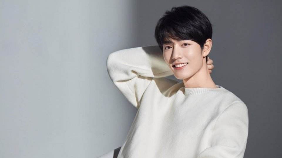 肖战是被哪个星探发现的,肖战是怎么被星探发现的