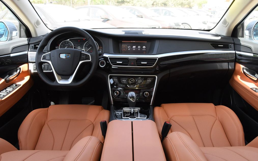 13万买来天籁公爵给你极致享受,3.0性能*萨特帕**在你头上暴扣