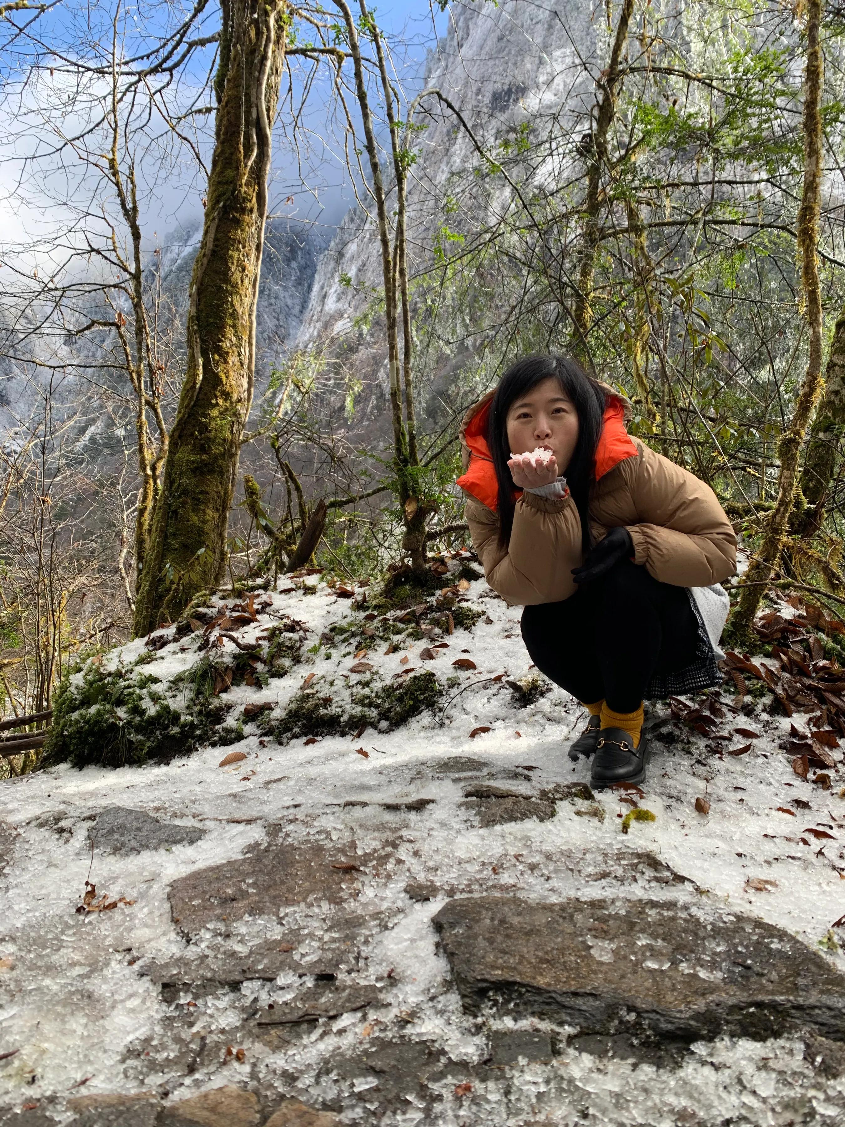 海螺沟燕子沟旅游攻略,海螺沟和燕子沟哪个更值得去